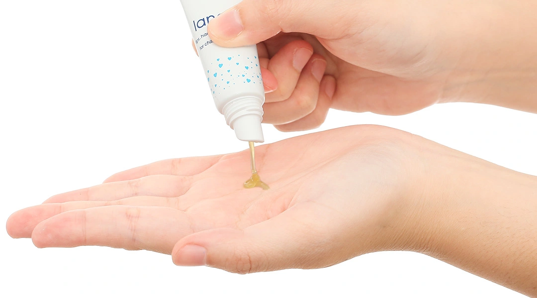 Sáp dưỡng da Ziaja Lanolina Kosmetyczna dưỡng ẩm, làm dịu da tuýp 10g - 12